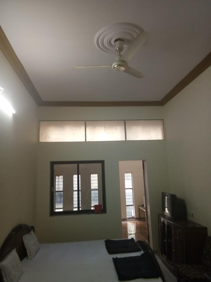 Grand Galaxy Hotel Krishna Nashik Exterior foto